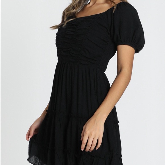 Showpo Dress - Picture 6 of 6